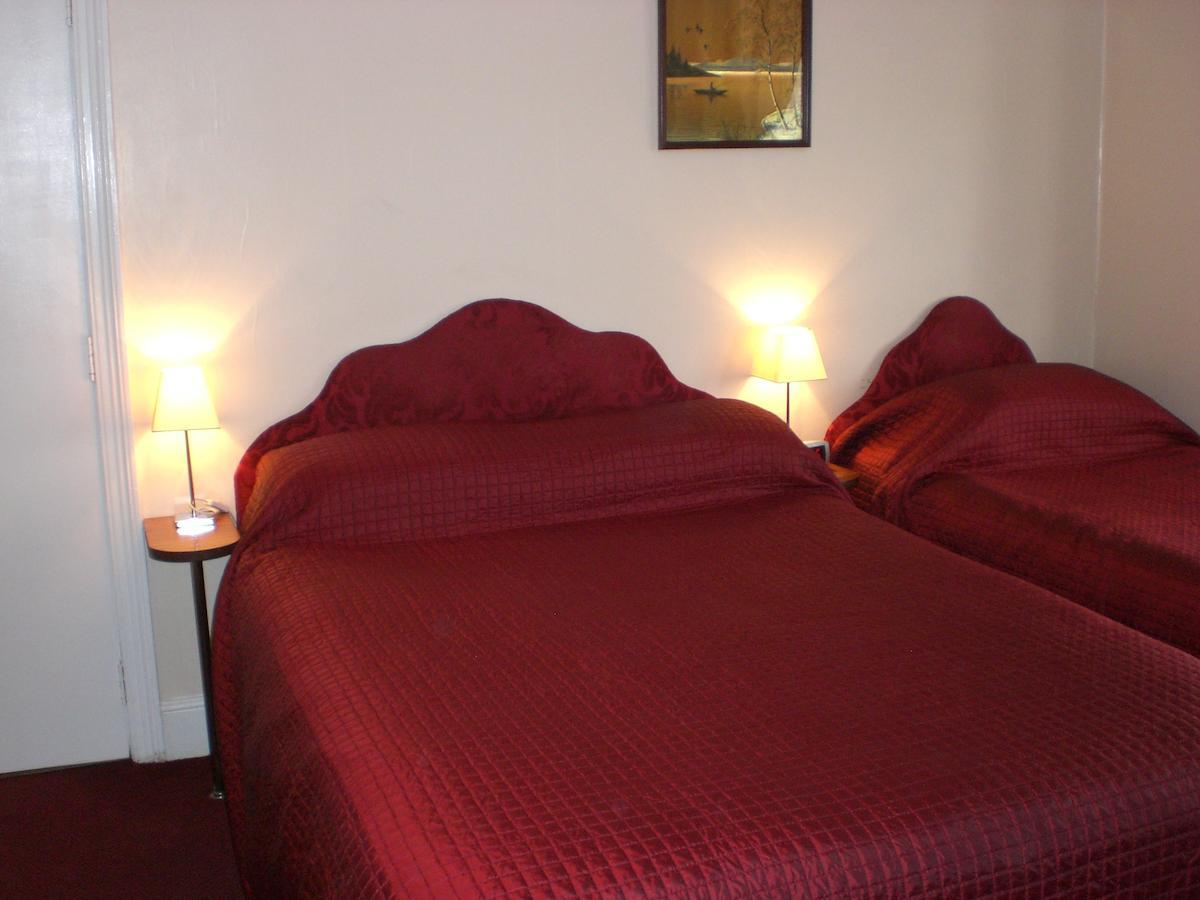 Melville Lodge Gatwick Horley Rom bilde